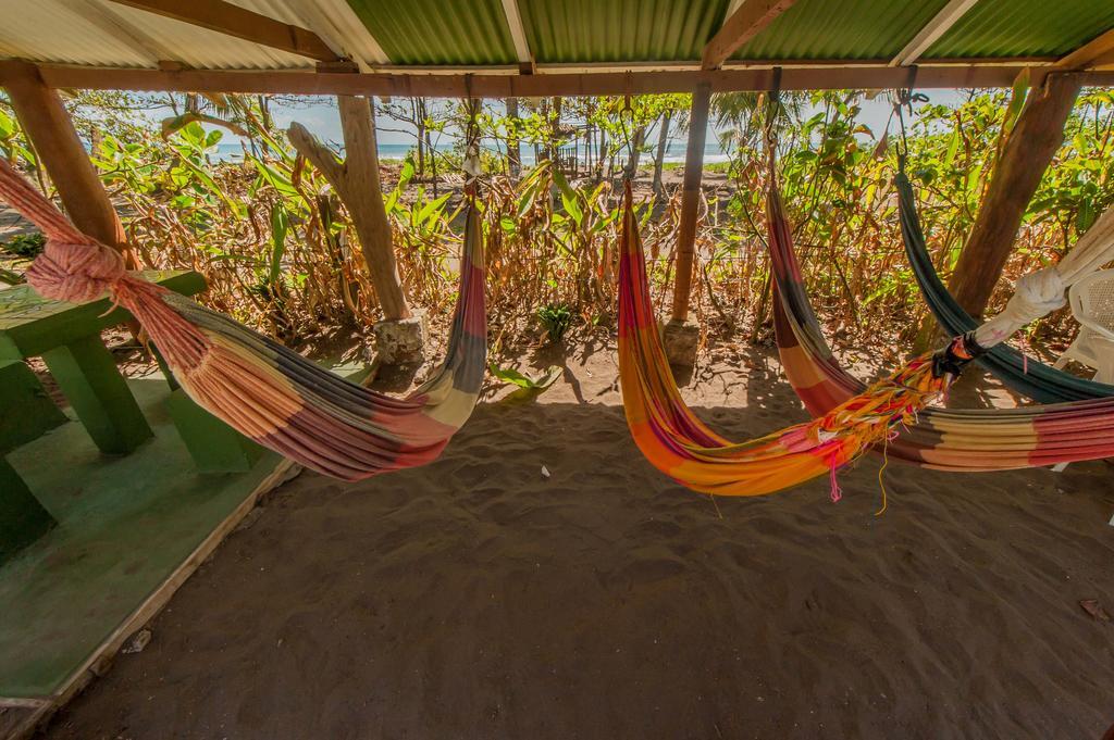Cabinas Balcon Del Mar Tortuguero Exterior foto